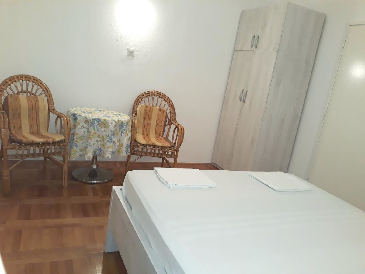 Апартаменты Apartments Đurašević Ivo Свети-Стефан-15