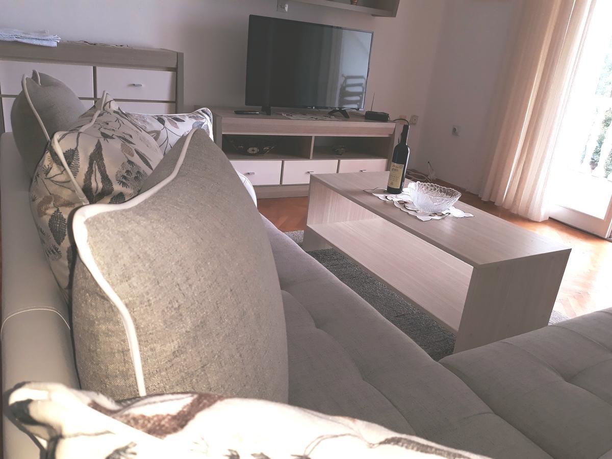 Апартаменты Apartments Đurašević Ivo Свети-Стефан-17