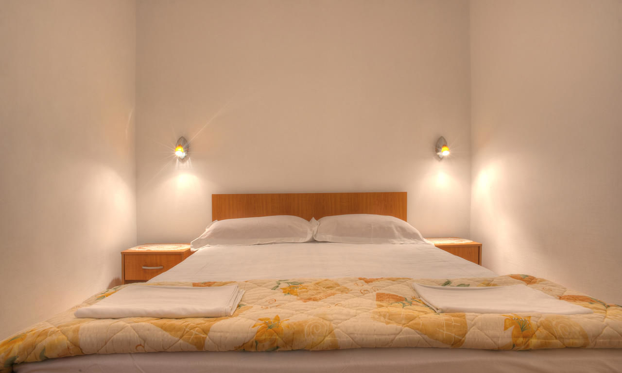 Апартаменты Apartments Đurašević Ivo Свети-Стефан-30