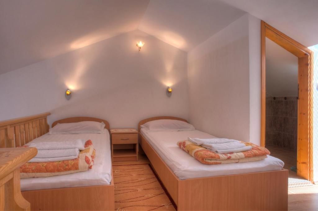 Апартаменты Apartments Đurašević Ivo Свети-Стефан-46