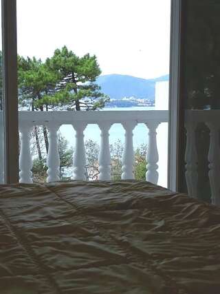 Апартаменты Apartments Đurašević Ivo Свети-Стефан Апартаменты Дуплекс с видом на море-19