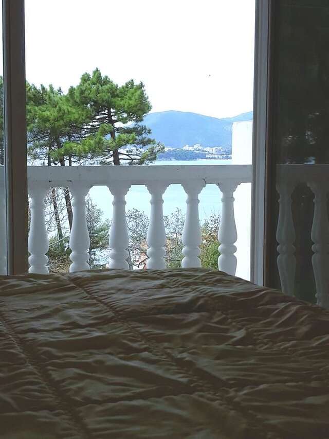 Апартаменты Apartments Đurašević Ivo Свети-Стефан-6